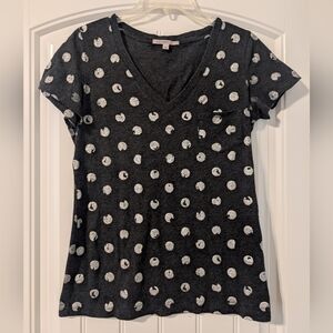 XS GAP Charcoal Silver Polka Dot V-Neck Tee